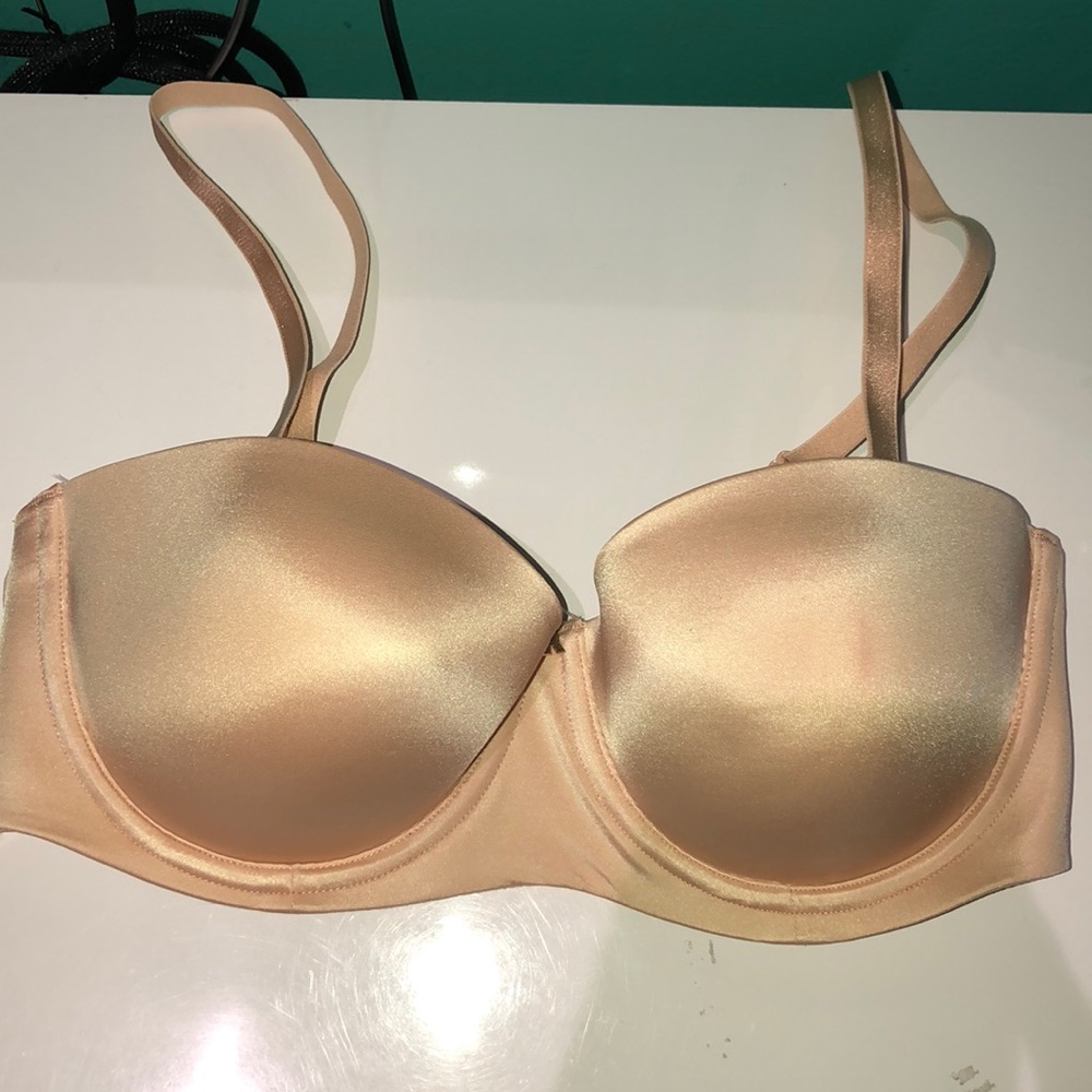 New Savage X Fenty Strapless Bra. Size 36C